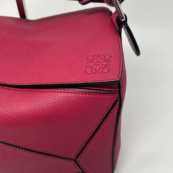 Loewe Small Puzzle Bag Raspberry Pink Leather with Dust Bag **SOLD** - Picture 4 of 17